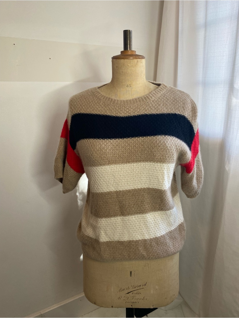 Max Mara Fuzzy Colorblock Short Sleeve Knit Sweater Beige Black Red M